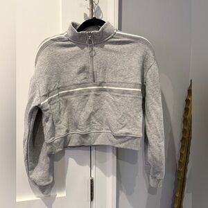 BDG Urban Outfitters Cropped Quarter-Zip Sweatshirt – Grey – Size S- NWT